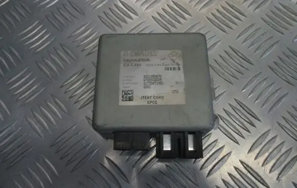 Renault Twingo II Power steering control unit/module 8201050679