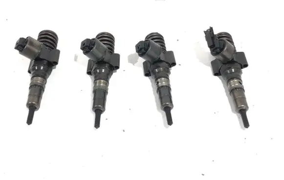Fuel injectors set