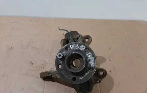 Volvo V60 Front wheel hub spindle knuckle 3K170A 3K170