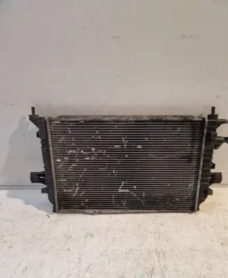 Opel Zafira B Coolant radiator