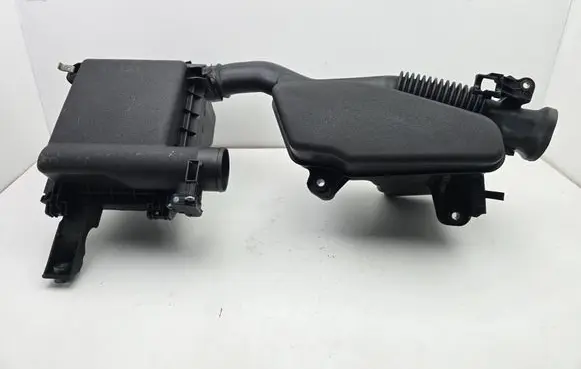 Toyota Prius+ (ZVW40) Air filter box 1770137170 MF1001418510 222040V020