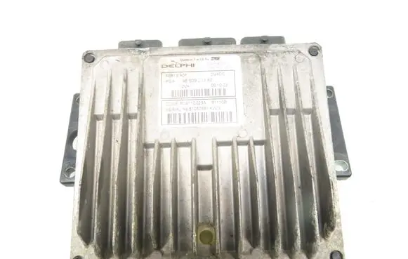 Citroen C3 Engine control unit/module R0411C023A 9650920380