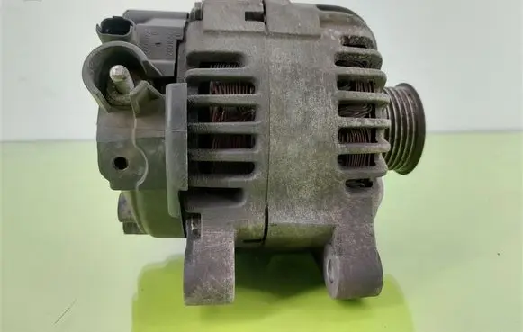 Citroen C3 Generator/alternator 9646476280