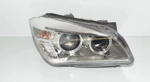 BMW X1 E84 Headlight/headlamp 7290252 7290268