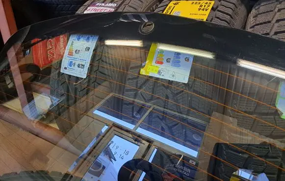 Opel Corsa D Rear windscreen/windshield window E943R000479 E000191