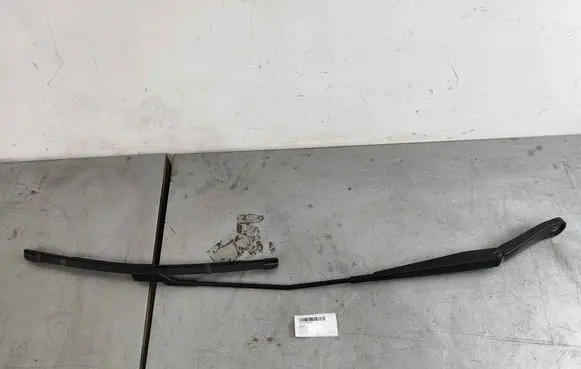 Jaguar XE Windshield/front glass wiper blade gx7317527bc