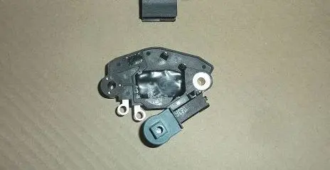 Fiat Qubo Voltage converter inverter 5DR004241-92