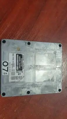 Toyota Yaris Engine control unit/module 8966152060 2110007210