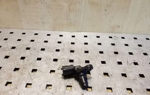 Camshaft position sensor