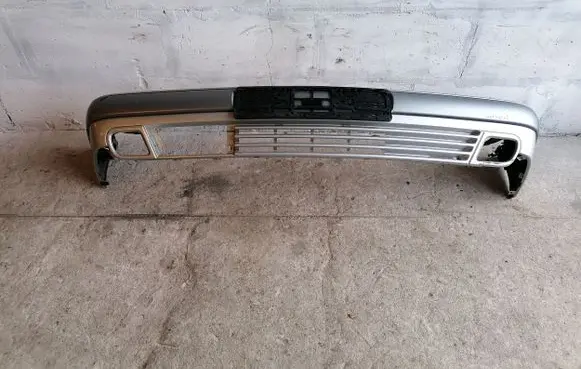 Mercedes-Benz E W210 Front bumper