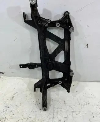 Volkswagen PASSAT B8 Front axle beam 5Q0199369G