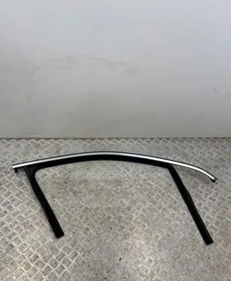 Mercedes-Benz EQA Rubber seal front door window/glass A2477254200R A2477254200