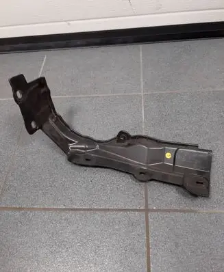 BMW M4 F82 F83 Other engine bay part 7331242 15677210