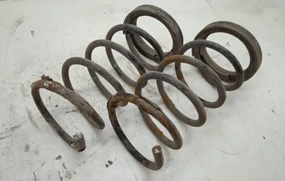Volvo S60 Rear coil spring