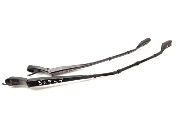 Peugeot 3008 II Front wiper blade arm 97036203