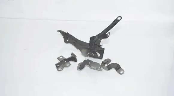 BMW 5 GT F07 Fender mounting bracket 7193425 7193427 7230575