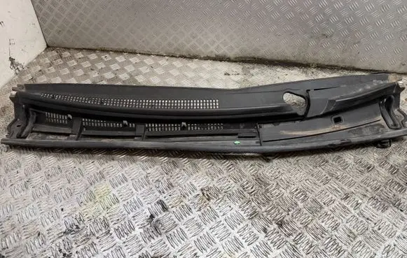 Toyota Yaris Wiper trim 557810D400