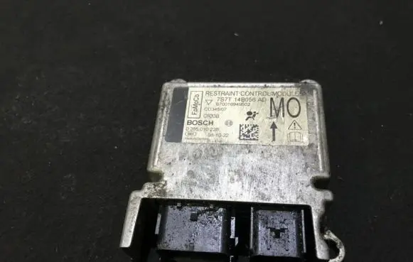 Ford Mondeo MK IV Airbag control unit/module 7s7t14b056ad 0285010228