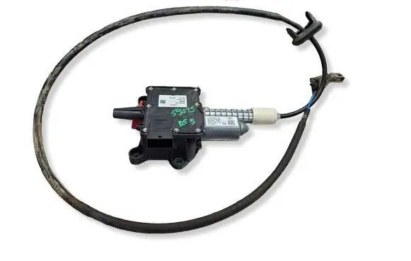 Citroen DS5 Hand brake/parking brake motor S26301436 9674619580