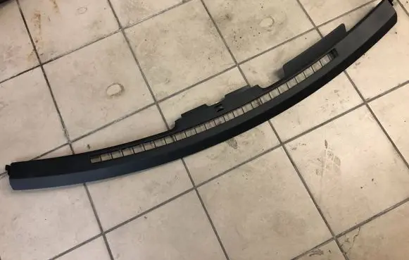 Ford Mustang VI Dashboard trim DR3B-63046B62-A S840F T19976 S840F