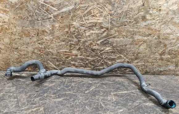 Jaguar XJ X351 Engine coolant pipe/hose AW938K534AC