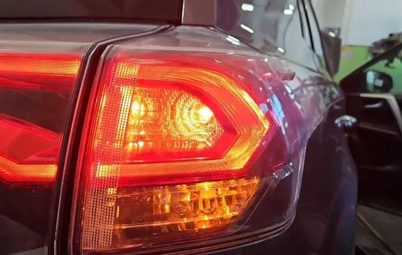 Toyota RAV 4 (XA40) Rear/tail lights 81550-42201 IMPRK1484079