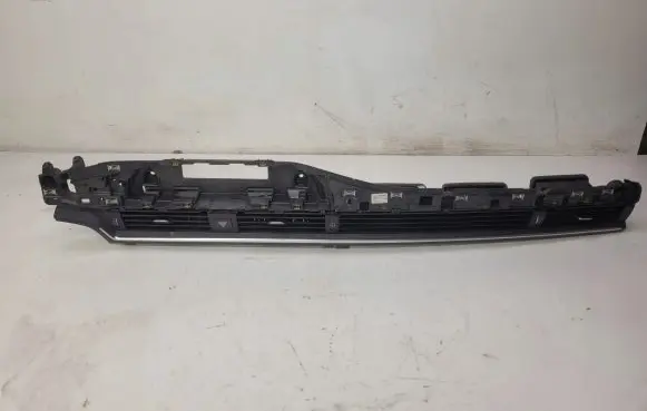 Audi A4 S4 B9 8W Dash center air vent grill 8W2820901C