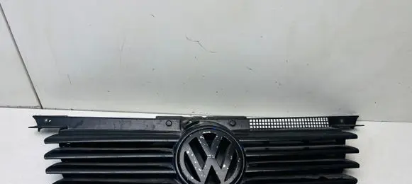Volkswagen Bora Front grill 1J5853655A 1J5853651F