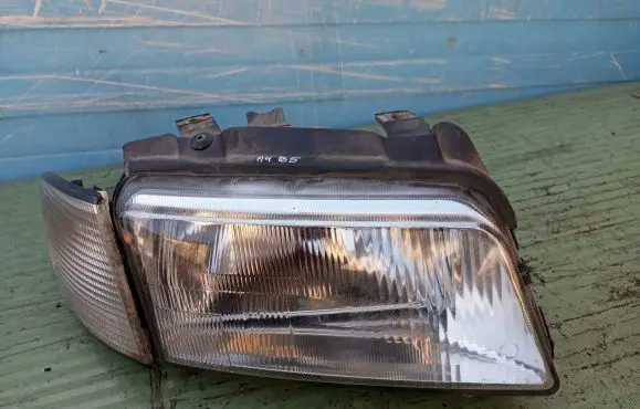 Audi A4 S4 B5 8D Headlight/headlamp A455
