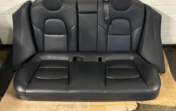 Tesla Model 3 Rear seat TFR2226400142L M32RSB60 145503500C