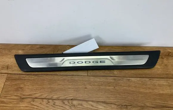 Dodge Durango III Front sill trim cover 1SZ56DX9AA-pinya