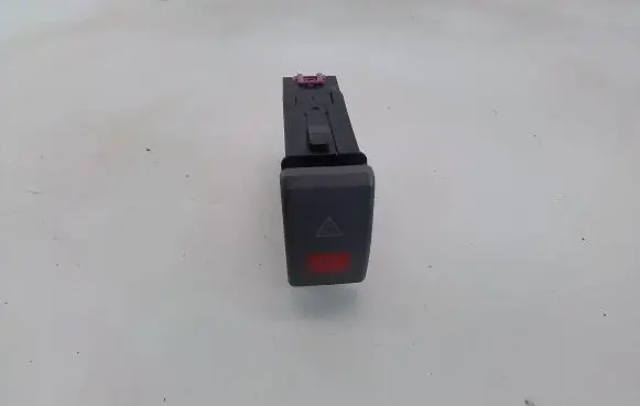 Audi A6 S6 C5 4B Hazard light switch