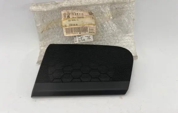 Volkswagen PASSAT B6 Front door speaker cover trim 3C0867149B