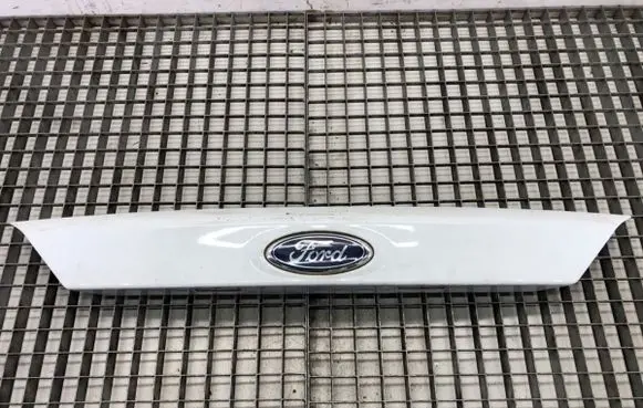Ford Grand C-MAX Trunk door license plate light bar 