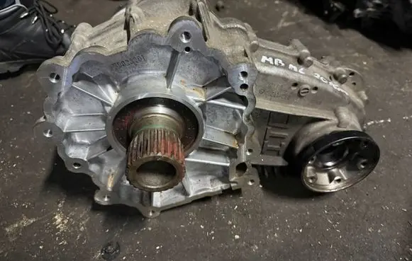 Mercedes-Benz ML W166 Gearbox transfer box case A2512802900