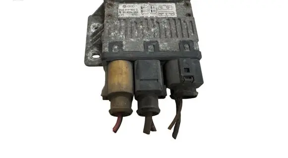 Volkswagen Transporter - Caravelle T5 Coolant fan relay 7H0919506D 898096000