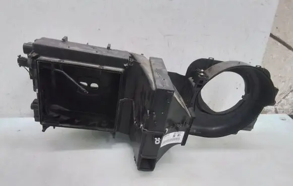 Volkswagen Fox Interior heater climate box assembly housing 5Z0820003F