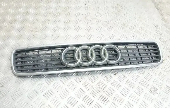 Audi A4 S4 B5 8D Front bumper upper radiator grill 8D0853651