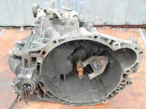 Peugeot 307 Manual 6 speed gearbox 9643921680