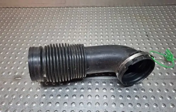 Mercedes-Benz B W246 W242 Air intake duct part S26371793 A6510902242