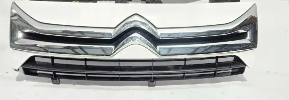 Citroen Jumpy Front bumper upper radiator grill 1440172580