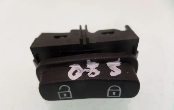 Volvo S80 Central locking switch button 30710475 03454600