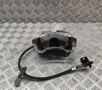 Hyundai Kona I Front brake caliper 58130HF000