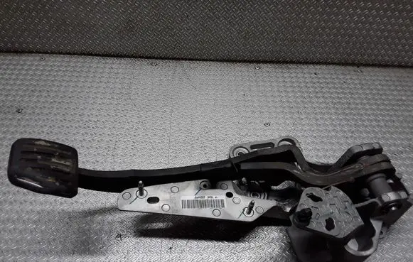 Ford Mondeo MK IV Brake pedal 7G9N2D094PB