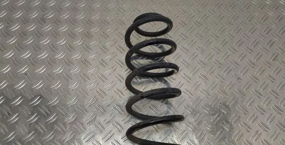 Toyota Verso Rear coil spring