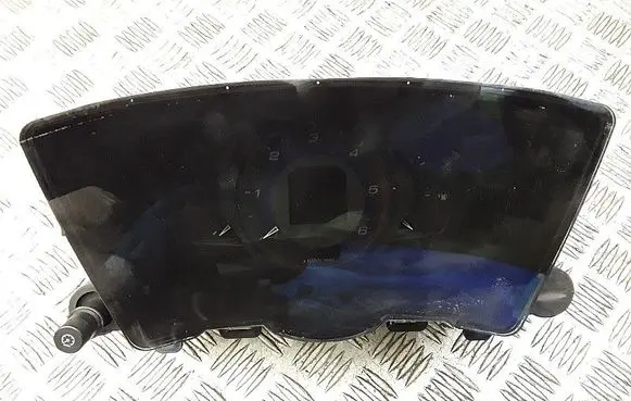 Speedometer (instrument cluster)