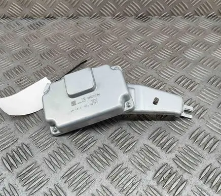 Honda Civic X Other devices 39380TGHE1M1