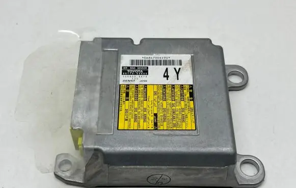 Toyota Land Cruiser (J150) Airbag control unit/module 8917060E80 0684700X19 1508008470