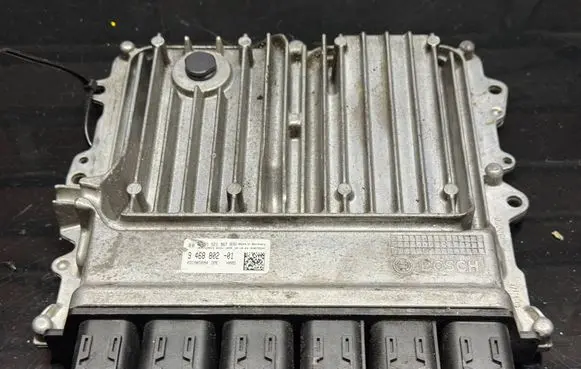 BMW 5 G30 G31 Engine control unit/module 9468802 0261S21967
