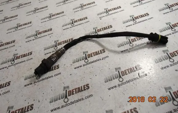 Mercedes-Benz E W210 Lambda probe sensor A0015406017